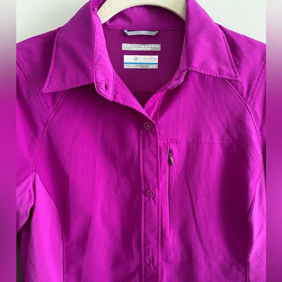 COLUMBIA Omni-Shade Sun Protection  Magenta Button Down Hiking Camping Shirt XS - Picture 4 of 15